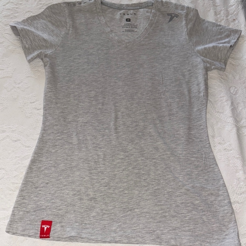 Gently Loved Tesla Heather Gray V-Neck Tee